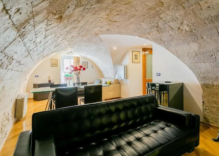 Palazzo Di Citta בארי