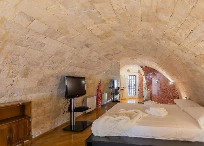 בית נופש Palazzo Di Citta בארי