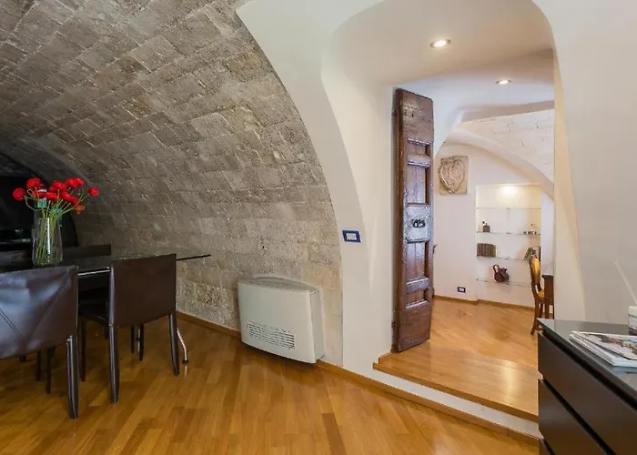 Palazzo Di Citta בארי